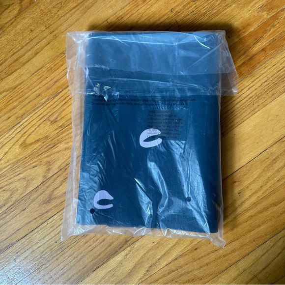 Anthropologie Travel Yoga Mat - Picture 3 of 4